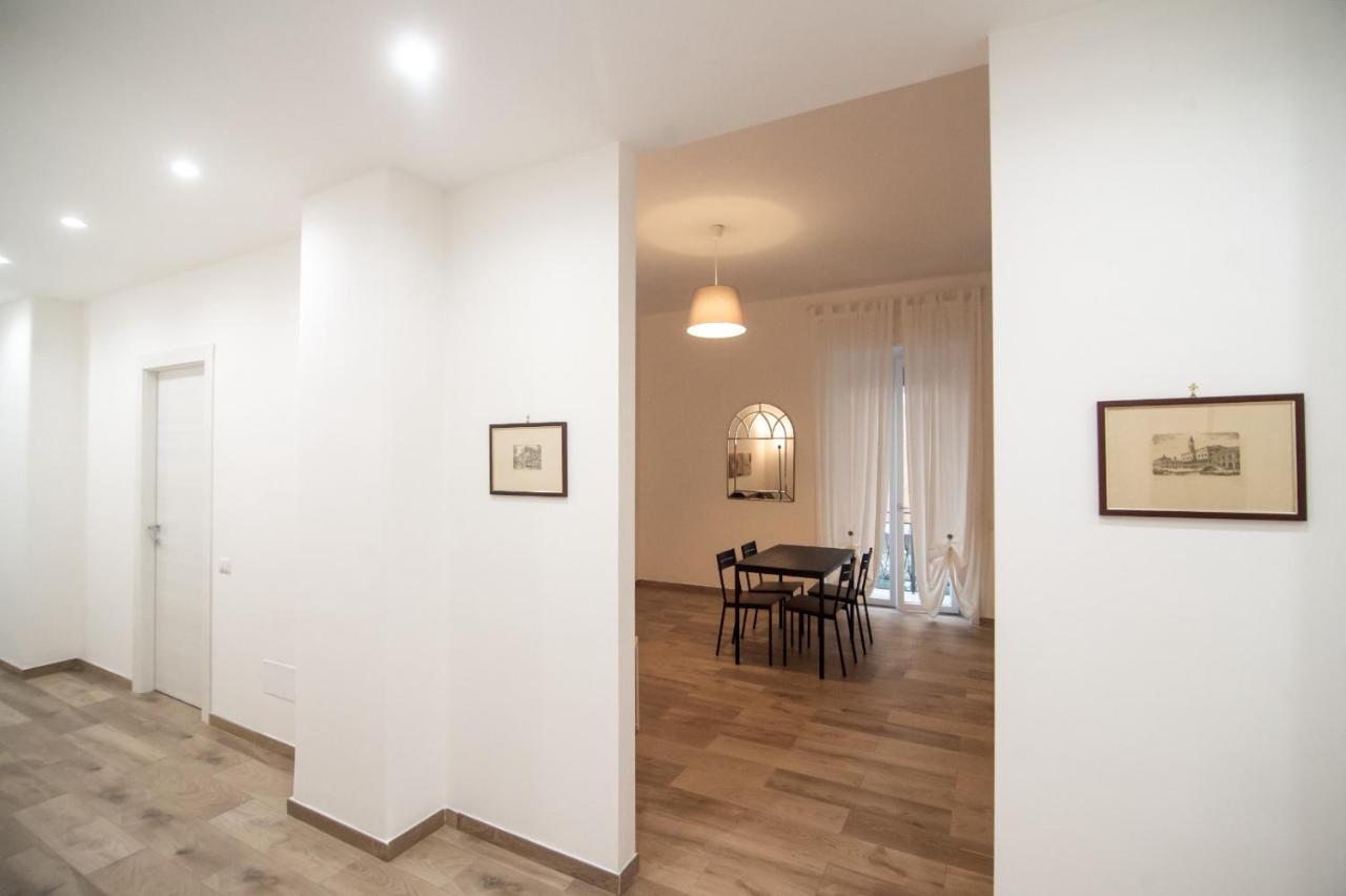 Nizza Apartment In Centro Salerno Luaran gambar