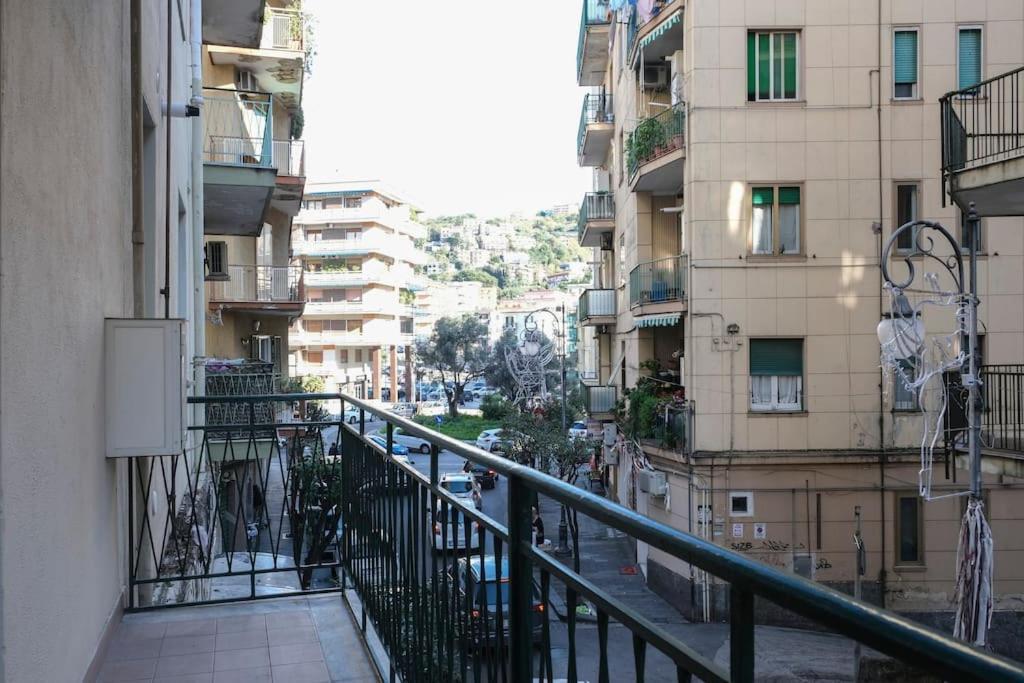 Nizza Apartment In Centro Salerno Luaran gambar