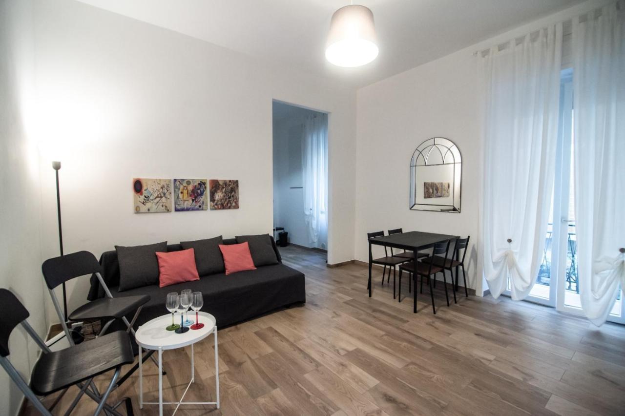 Nizza Apartment In Centro Salerno Luaran gambar