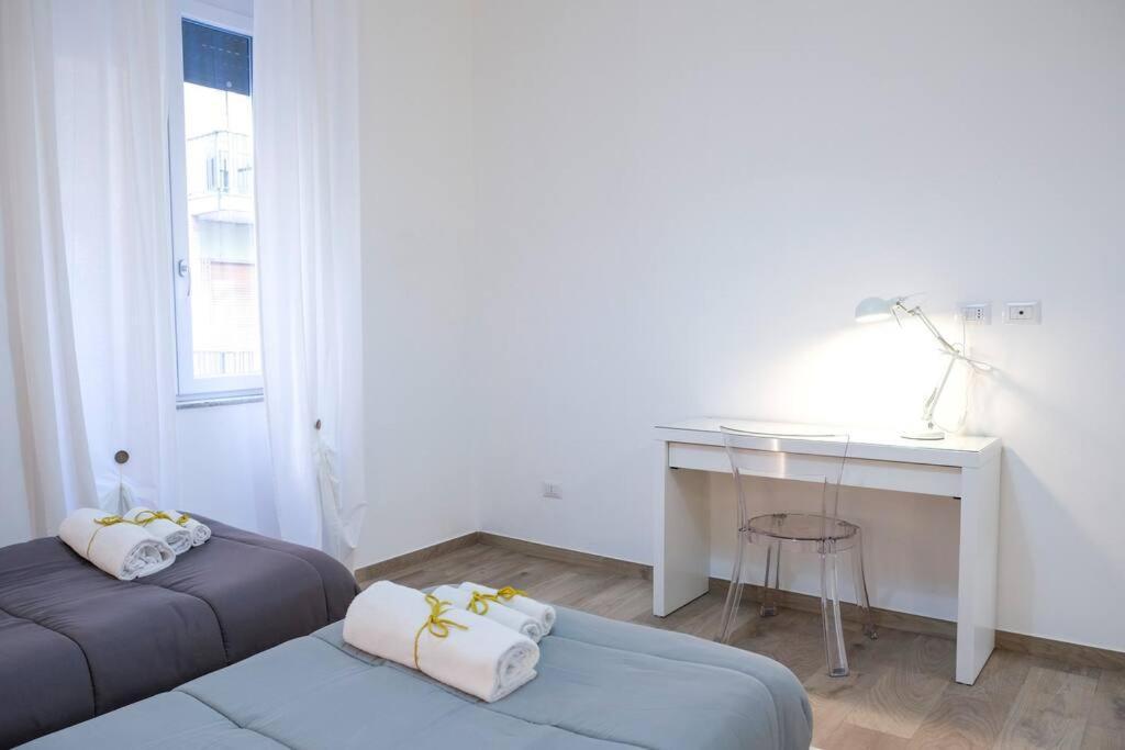 Nizza Apartment In Centro Salerno Luaran gambar