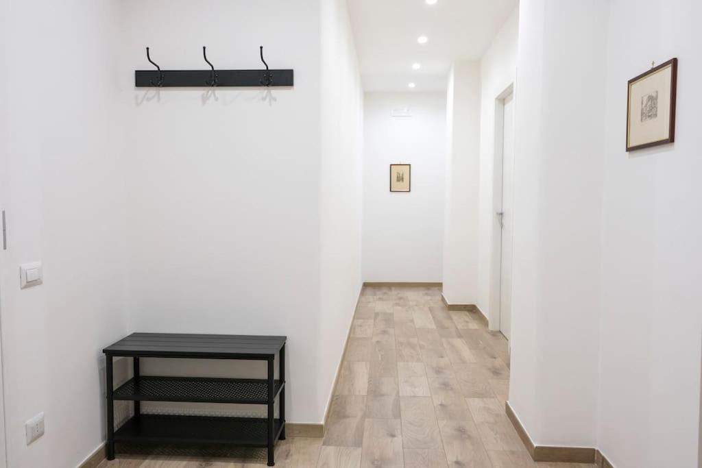 Nizza Apartment In Centro Salerno Luaran gambar